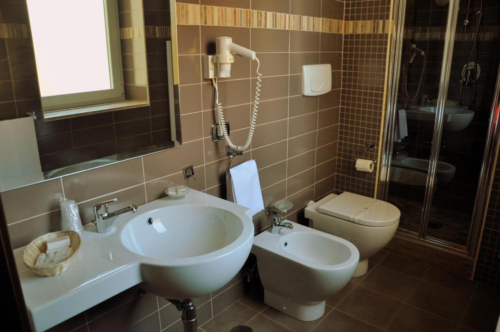 Hotel Fontana Del Re Ariano Irpino Zimmer foto